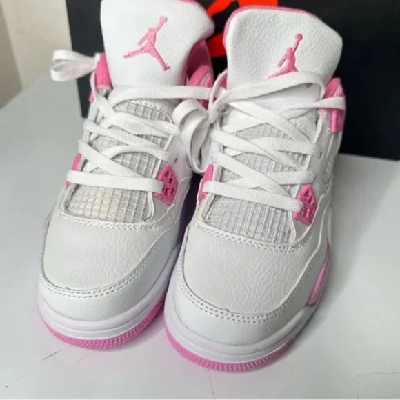 Air Jordan 4 Retro Pink Oreo.Women - Picture 3 of 6